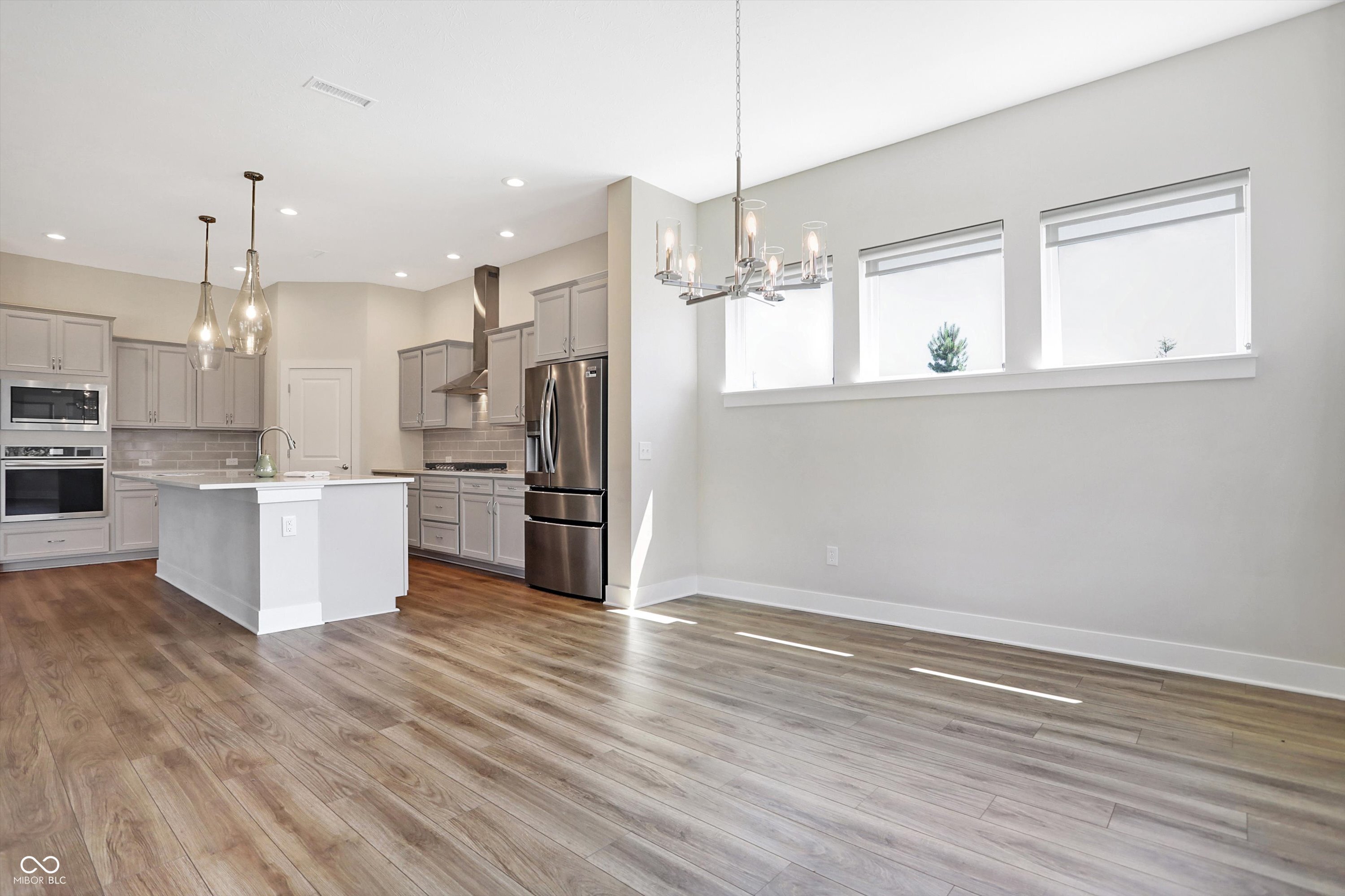 15831 Ridan Street Fishers, IN 46040 - Photo 12 of 56 Gallery Image 12