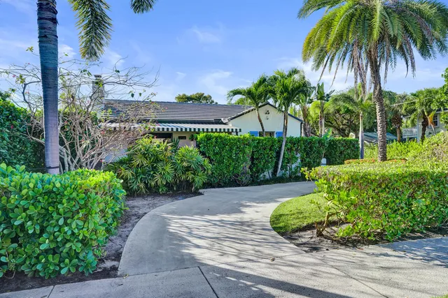 $2,999,999 | 246 North Swinton Avenue, Delray Beach, FL 33444