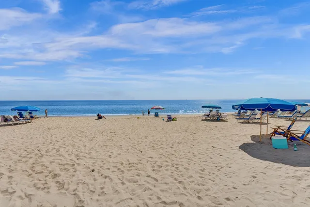 $2,999,999 | 246 North Swinton Avenue, Delray Beach, FL 33444