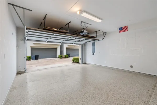 a view of a garage