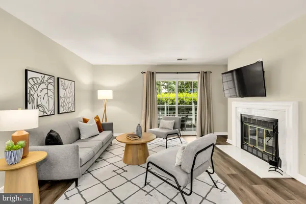 $384,900 | 2225 Lovedale Lane, Unit 303A, Reston, VA 20191