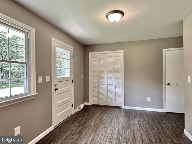 86 South Burlington Road Bridgeton, NJ 08302 - Photo 19 of 42 Eat-In Area
