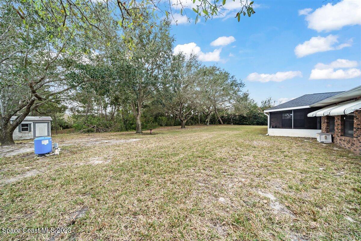 3949 Hunters Ridge Way Titusville, FL 32796 - Photo 33 of 37 36-untitled-35