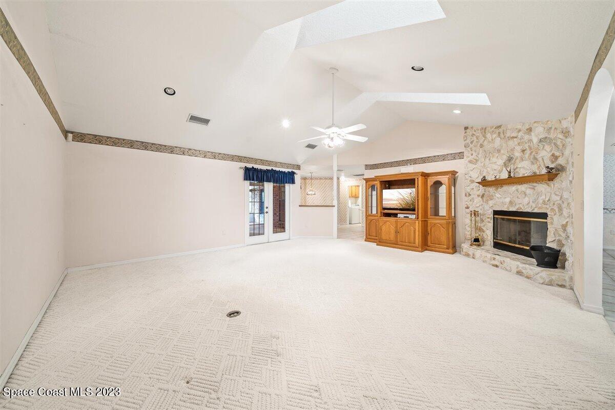 3949 Hunters Ridge Way Titusville, FL 32796 - Photo 5 of 37 06-untitled-8