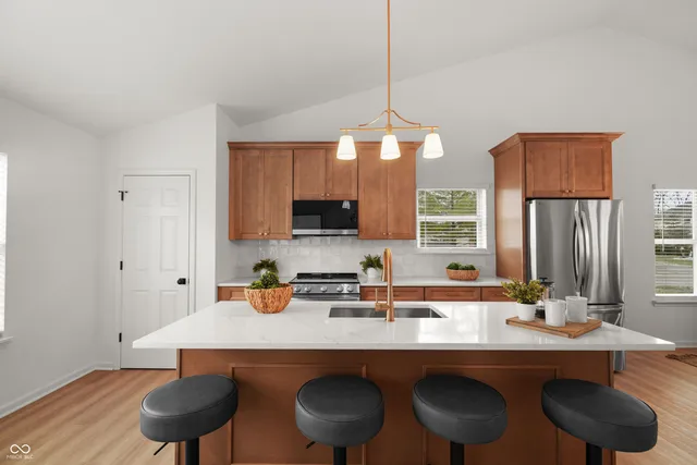 $425,000 | 14901 Windmill Drive, Carmel, IN 46033