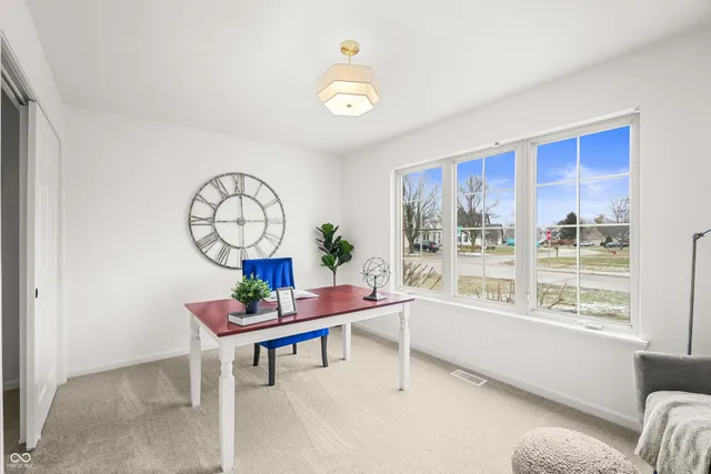 $425,000 | 14901 Windmill Drive, Carmel, IN 46033