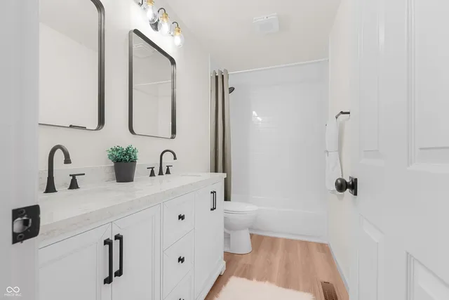 $425,000 | 14901 Windmill Drive, Carmel, IN 46033