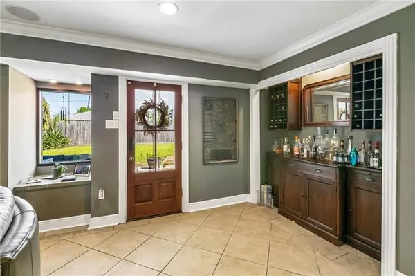 $549,000 | 4701 Lake Vista Drive, Metairie, LA 70006