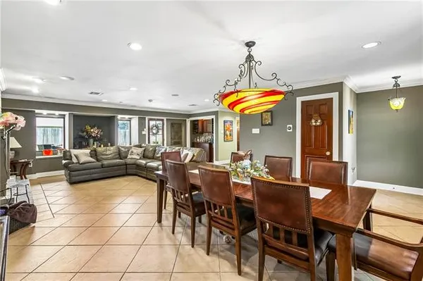 $549,000 | 4701 Lake Vista Drive, Metairie, LA 70006