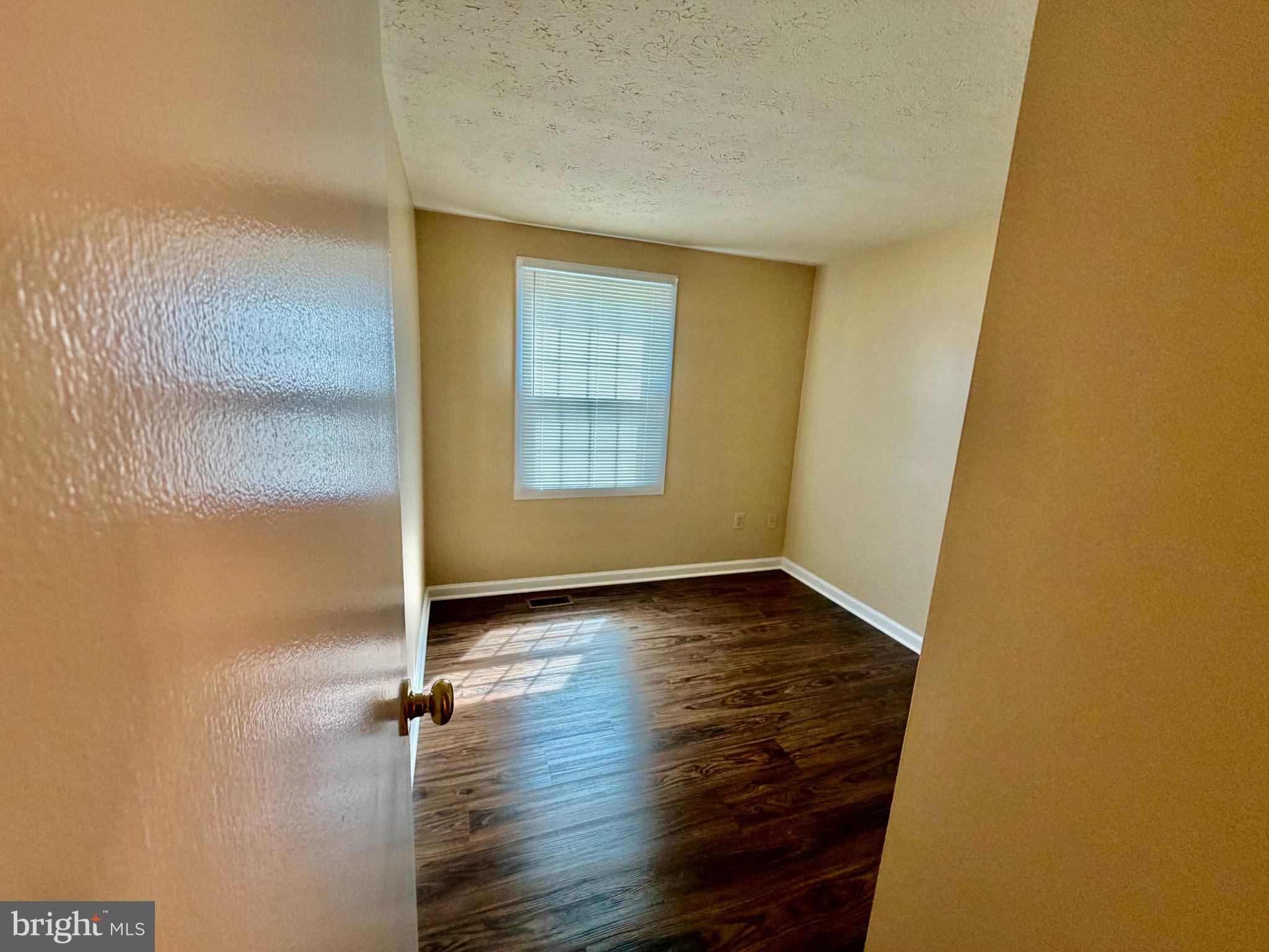 6308 Clinton Way Clinton, MD 20735 - Photo 8 of 13 Gallery Image 8