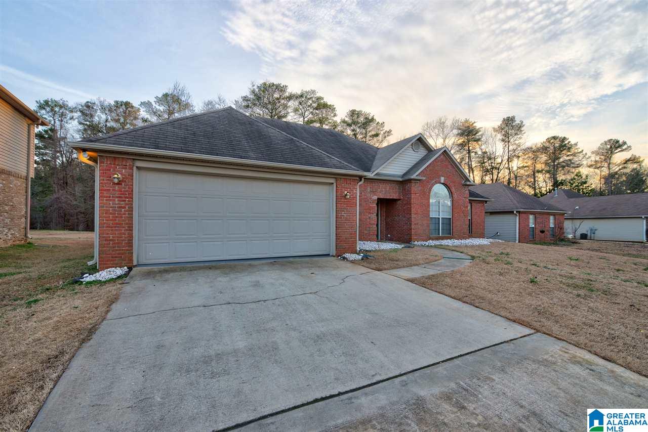 4344 Summerset Boulevard Bessemer, AL 35022 - Photo 2 of 16
