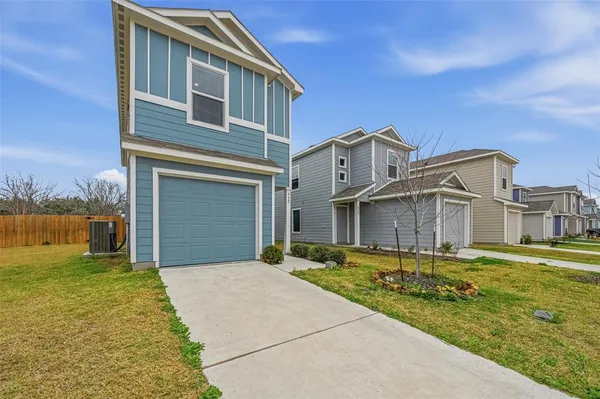 $1,625 | 932 Grebe Drive, Princeton, TX 75407