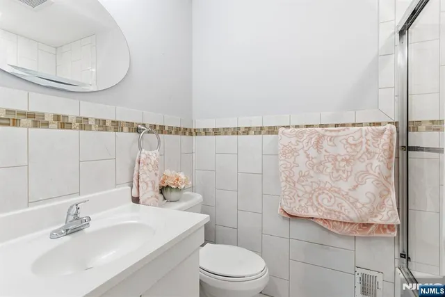 $850,000 | 486 4th Street, Newark, NJ 07107