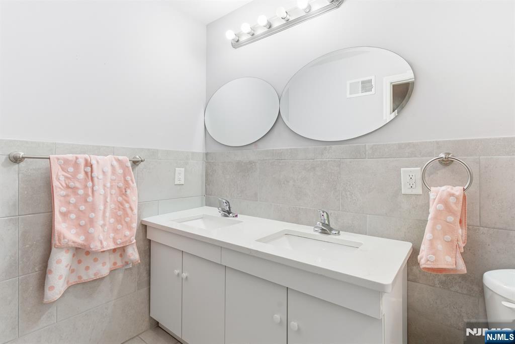 486 4th Street Newark, NJ 07107 - Photo 12 of 13