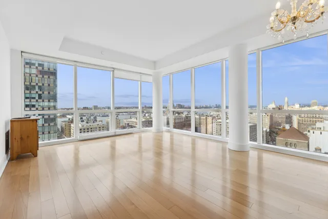 $10,495 | 2628 Broadway, Unit 25A | Upper West Side