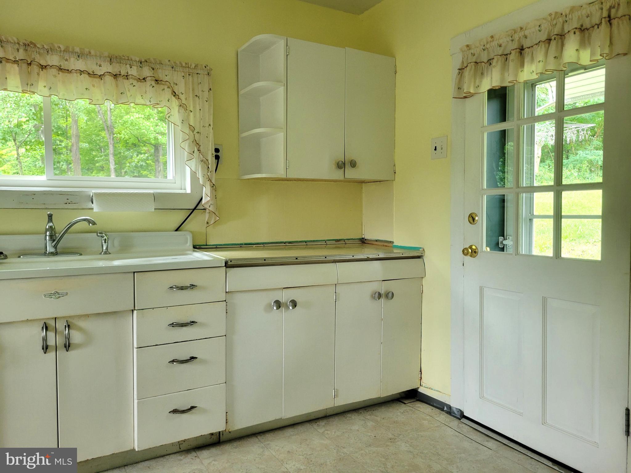 179 Topper Road Fairfield, PA 17320 - Photo 6 of 23 a bathroom with a sink and a window