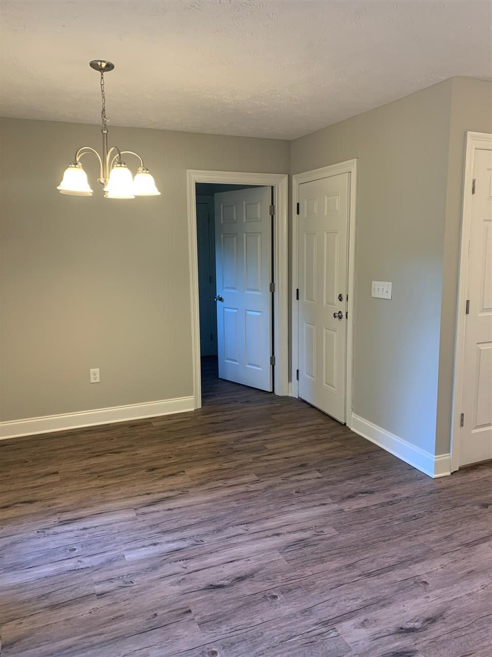 137 Whippoorwill Road Brandon, MS 39047 - Photo 5 of 15 Photo 5