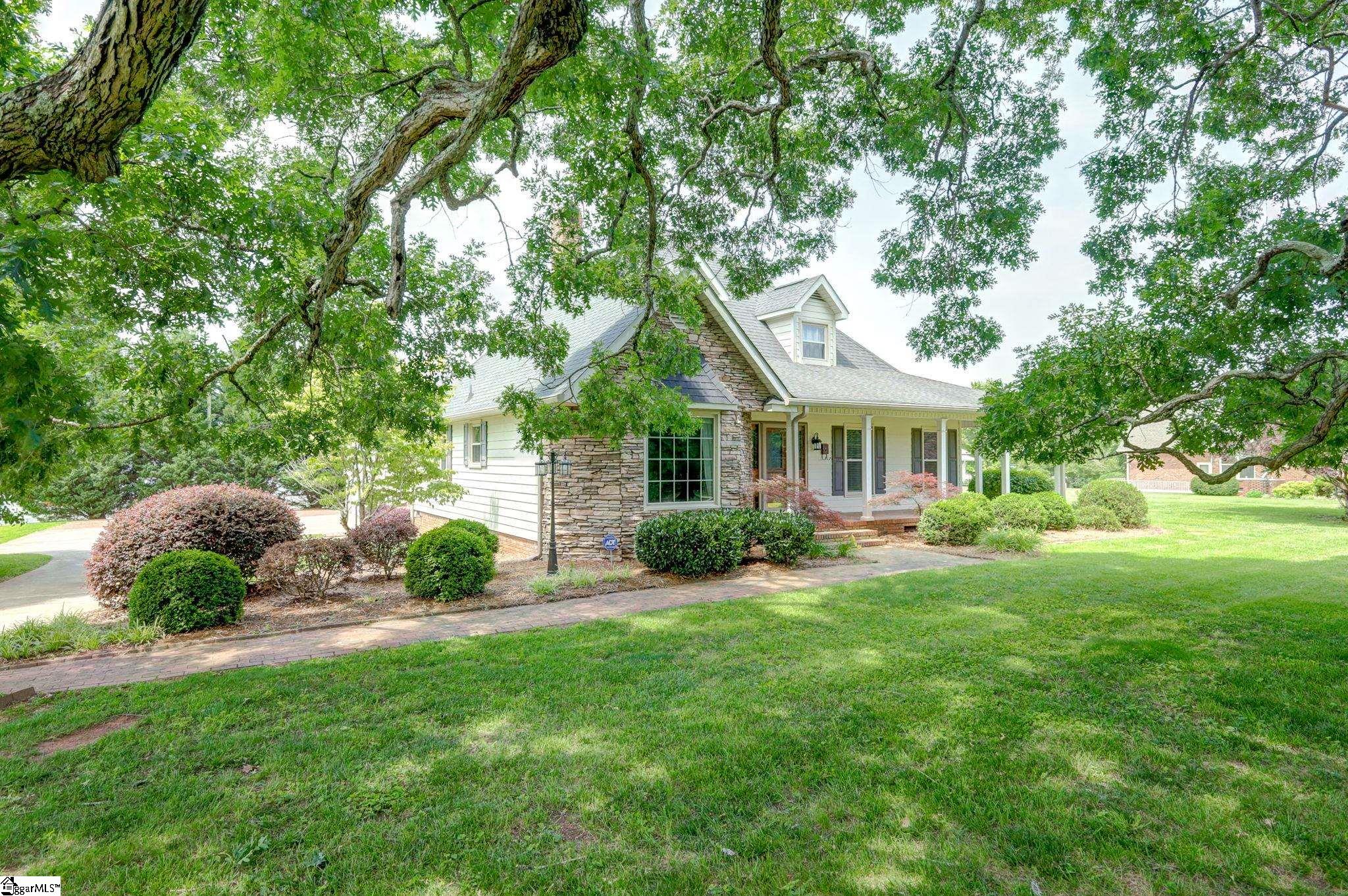 2835 Locust Hill Road Taylors, SC 29687 - Photo 1 of 32 Gallery Image 1