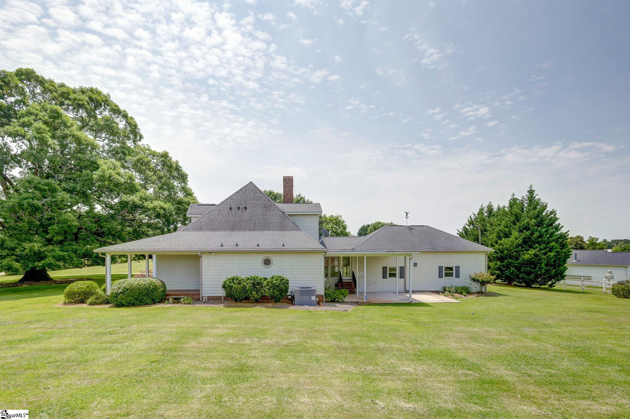 2835 Locust Hill Road Taylors, SC 29687 - Photo 2 of 32 Gallery Image 2