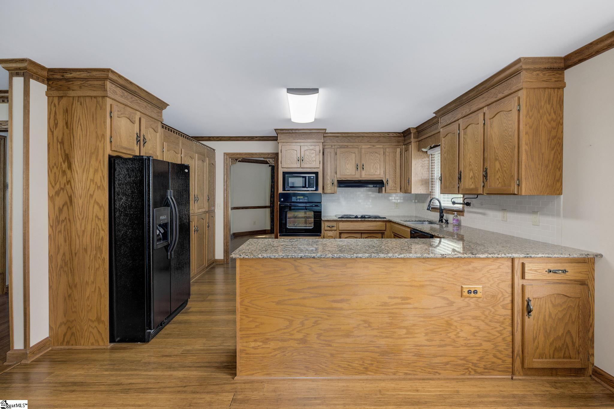 2835 Locust Hill Road Taylors, SC 29687 - Photo 10 of 32 Gallery Image 10