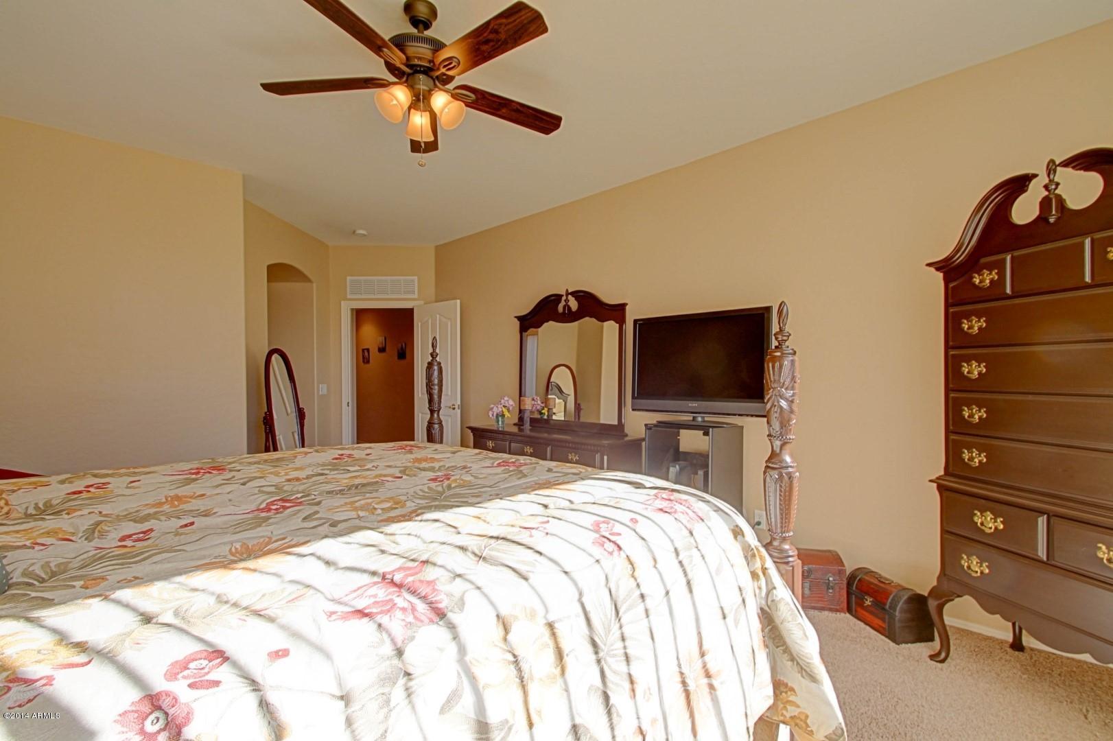 15911 West Hearn Road Surprise, AZ 85379 - Photo 21 of 39 Hearn (21)