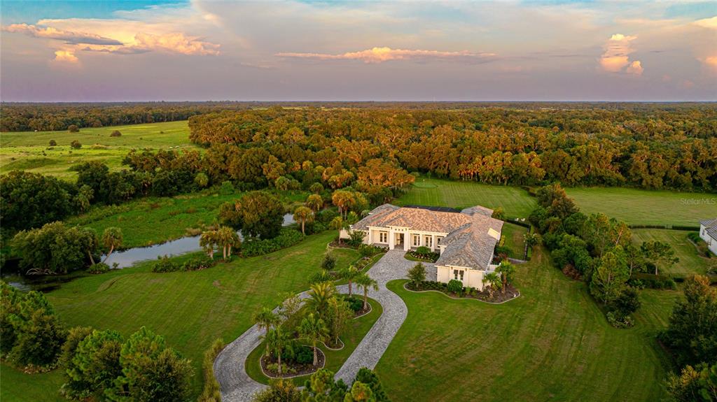 9060 Swaying Branch Road Sarasota, FL 34241 - Photo 2 of 71 Gallery Image 2