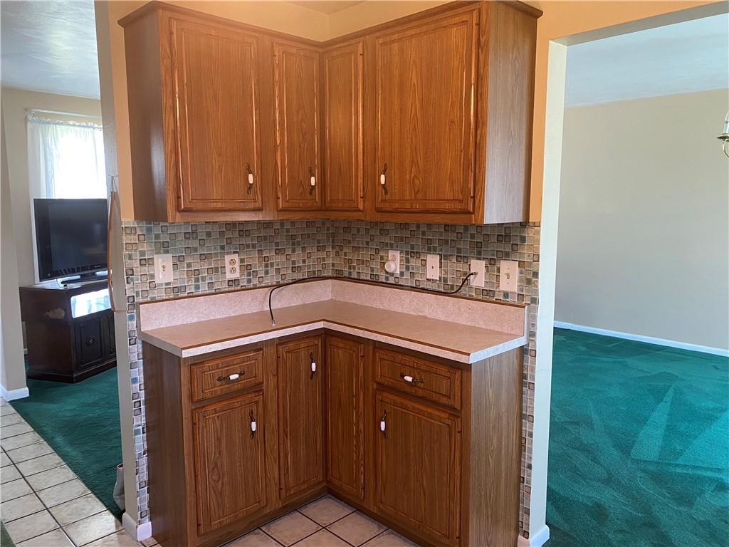 647 Linden Road Eighty Four, PA 15330 - Photo 11 of 25 Gallery Image 11