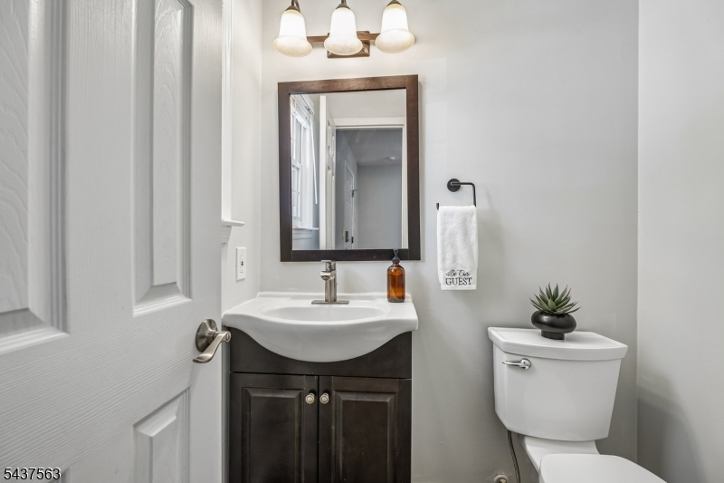 6B John F Goellner Drive, Unit 6B Raritan, NJ 08869 - Photo 13 of 34