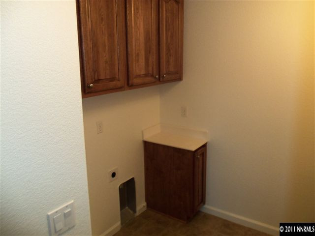 1020 Crown View Drive Reno, NV 89523 - Photo 9 of 13 Photo 9
