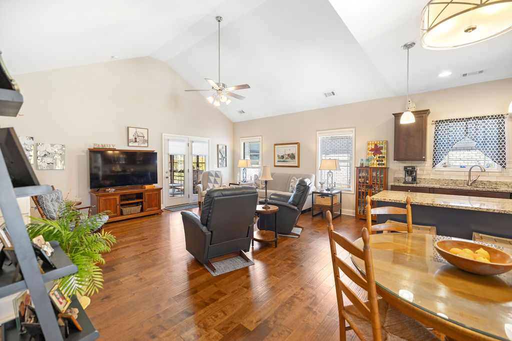 205 Friend Street Anderson, SC 29621 - Photo 6 of 25 Gallery Image 6