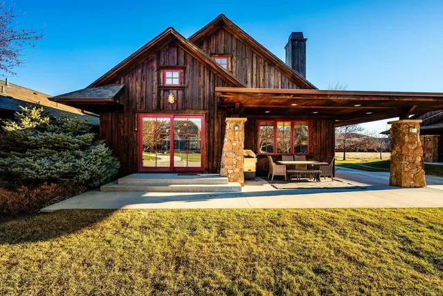 $849,000 | 102 Cayuse Court, Sheridan, WY 82801