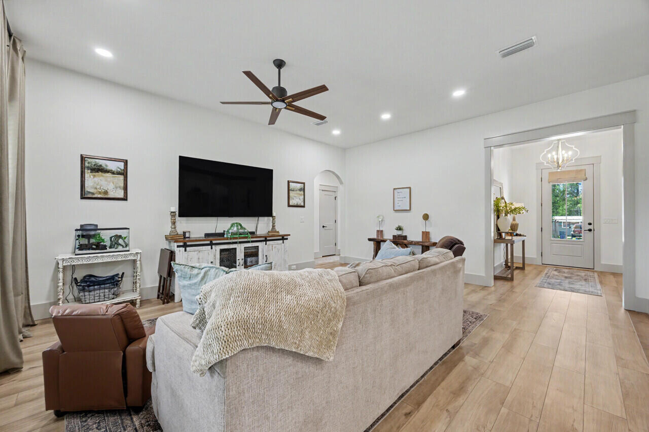 102 Jones Drive Freeport, FL 32439 - Photo 23 of 69 10-09