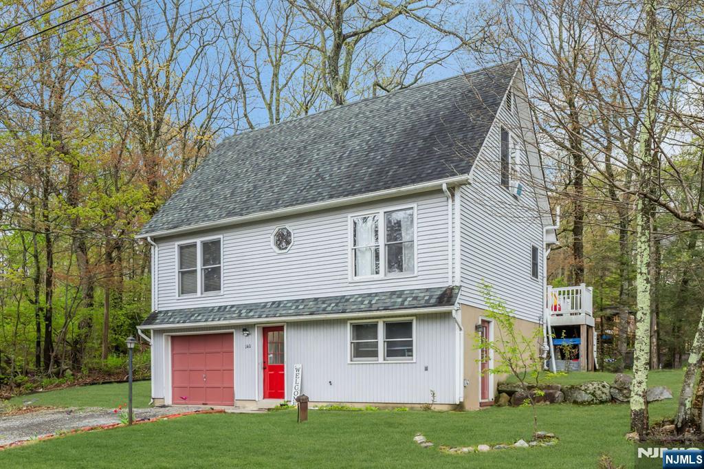 140 Papscoe Road West Milford, NJ 07421 - Photo 1 of 47
