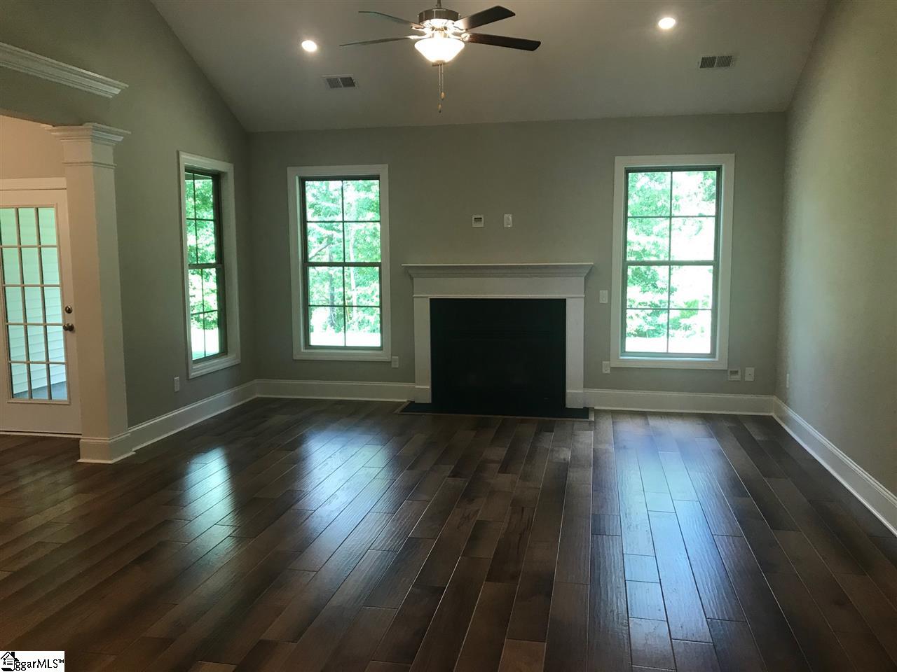 104 Crestgate Way Easley, SC 29642 - Photo 13 of 29 Gallery Image 13