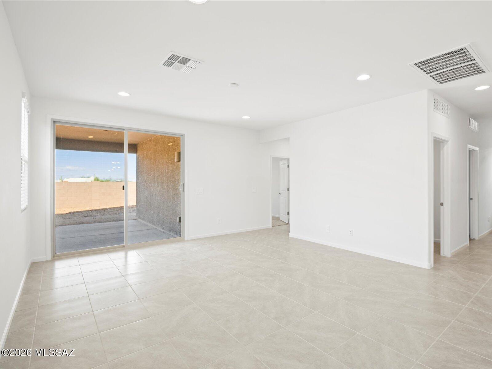 5134 West Bowen House Road Tucson, AZ 85757 - Photo 10 of 14 Photos shown are of a similar floor plan and are intended to provide a close representation of the actual home. Images may include features, finishes, countertops, fixtures, flooring, cabinets, color of cabinets, furnishings, or decorator elements that are not part of the standard offering. While this specific home may include some of these features, please note it may not include all.