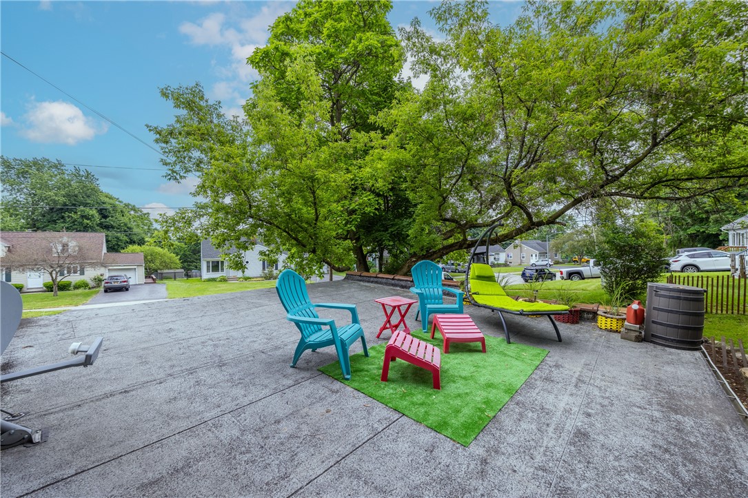 87 Garden Drive Irondequoit, NY 14609 - Photo 4 of 34 Rooftop Patio!