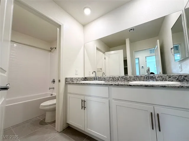 $2,350 | 4559 Merlot Hills Avenue, Las Vegas, NV 89141