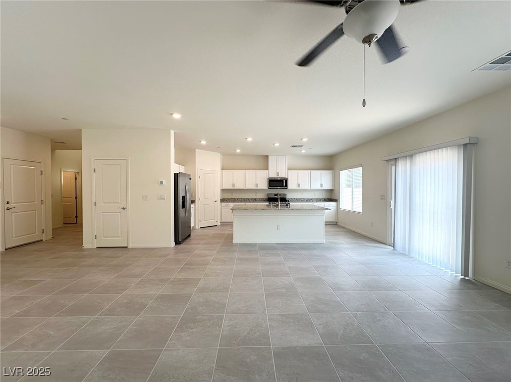 4559 Merlot Hills Avenue Las Vegas, NV 89141 - Photo 5 of 23