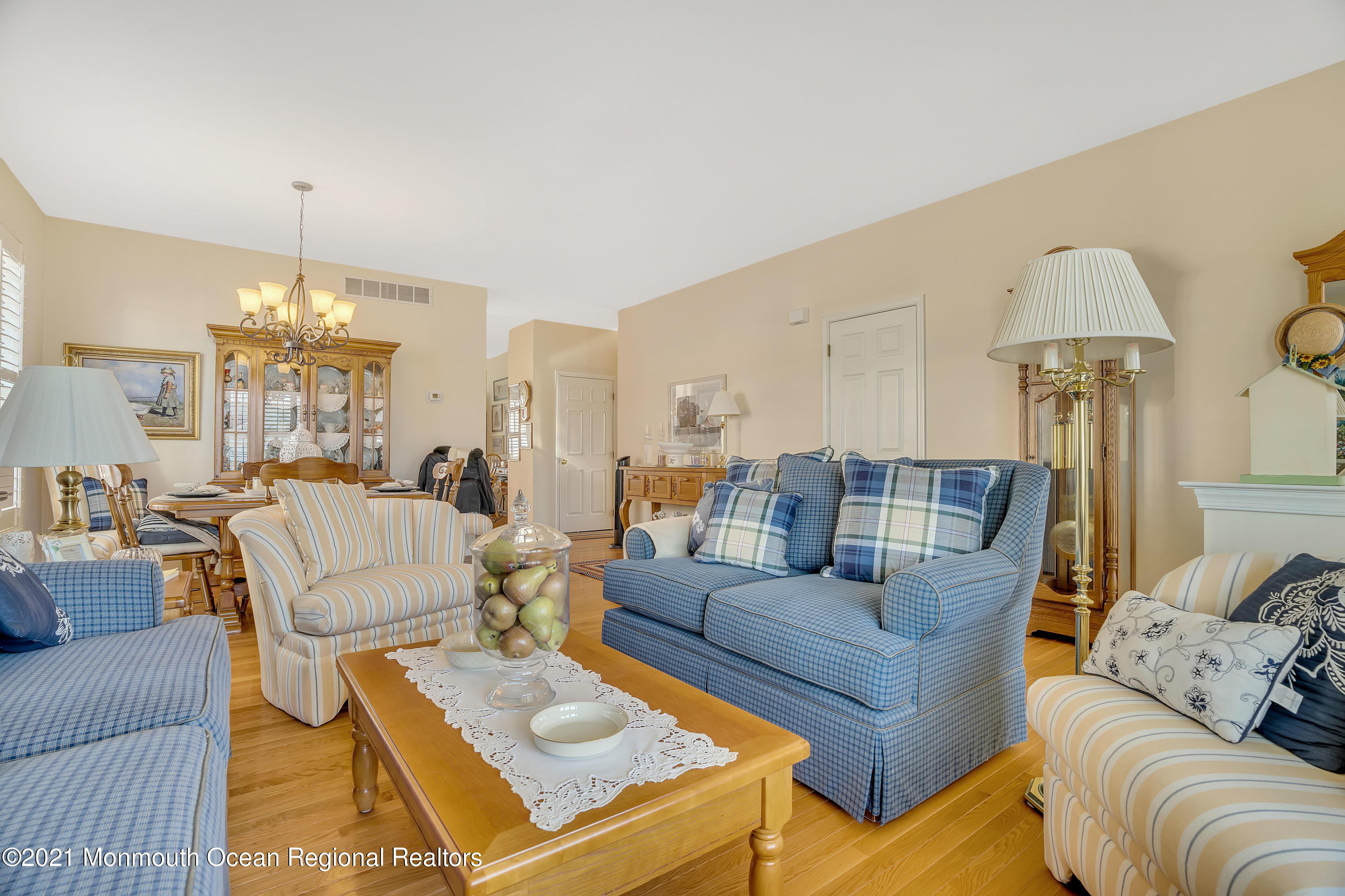 22 Shelley Road Brick, NJ 08724 - Photo 6 of 23 010_dsc00021