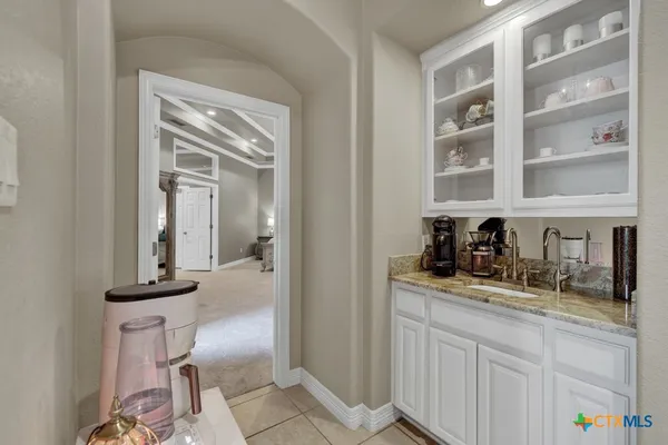 $998,000 | 9752 Trophy Oaks Drive, San Antonio, TX 78266