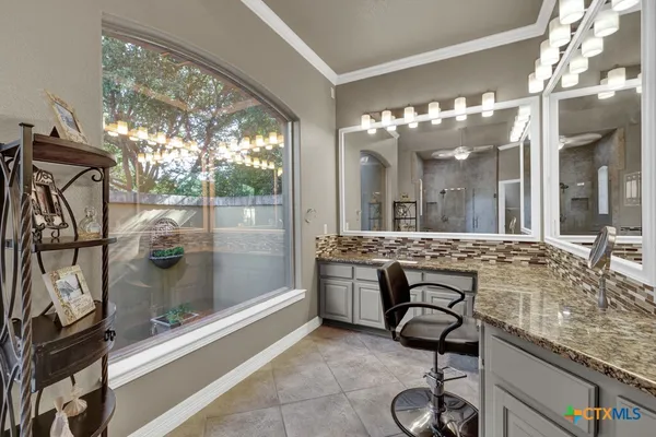 $998,000 | 9752 Trophy Oaks Drive, San Antonio, TX 78266