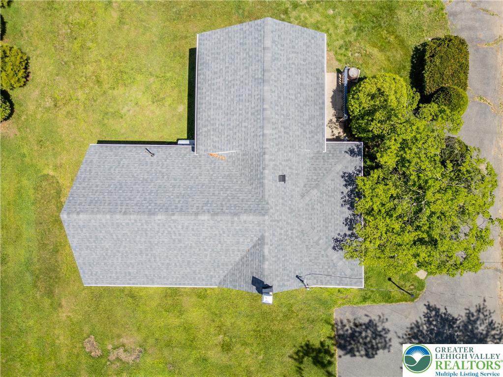 1411 Lieb Road Easton, PA 18040 - Photo 42 of 46 Aerial view showcasing a well-maintained roof and verdant surrounding landscape.