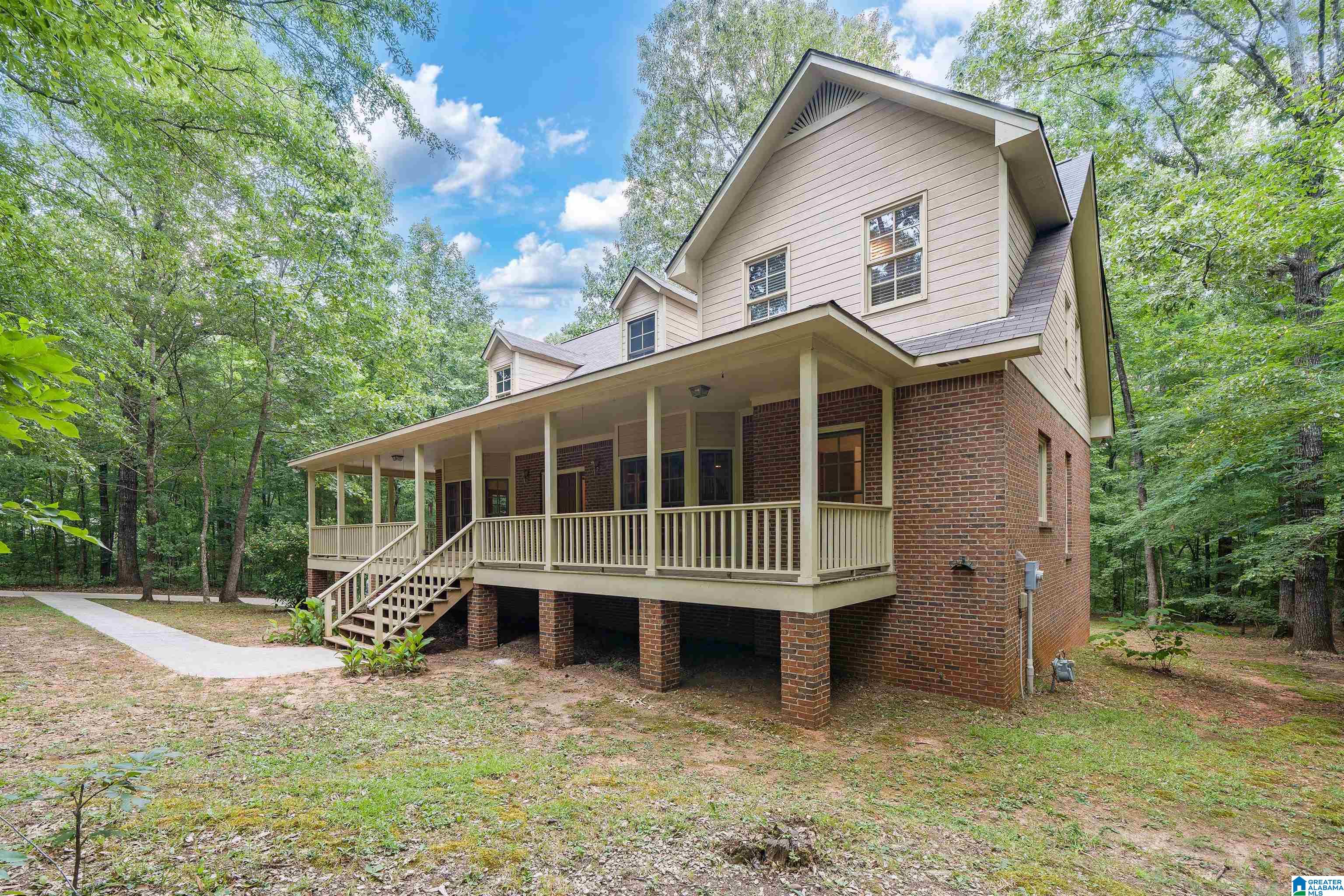 147 Chestnut Drive Alabaster, AL 35007 - Photo 2 of 35