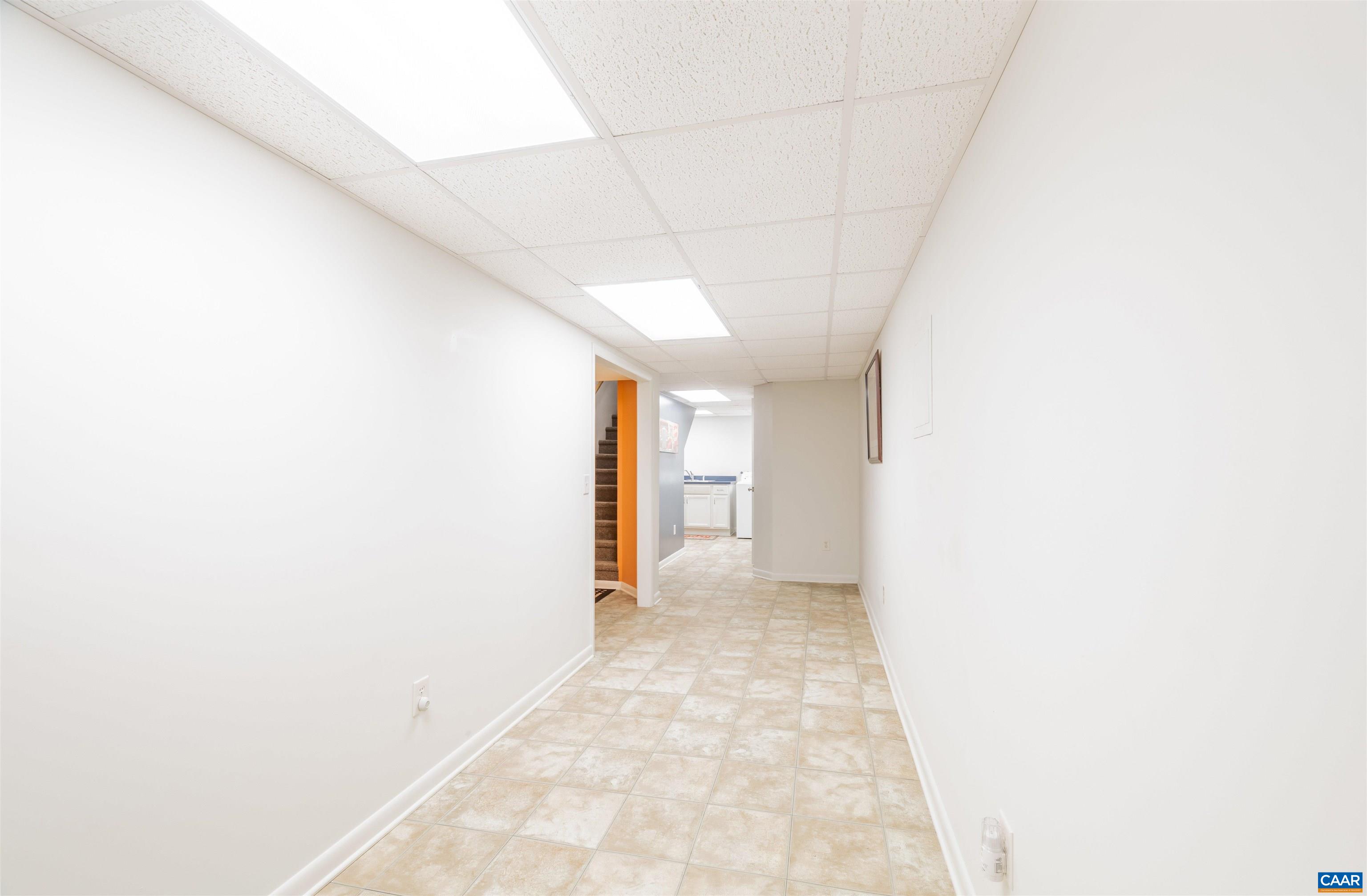 806 Kent Road Waynesboro, VA 22980 - Photo 29 of 57 Gallery Image 29