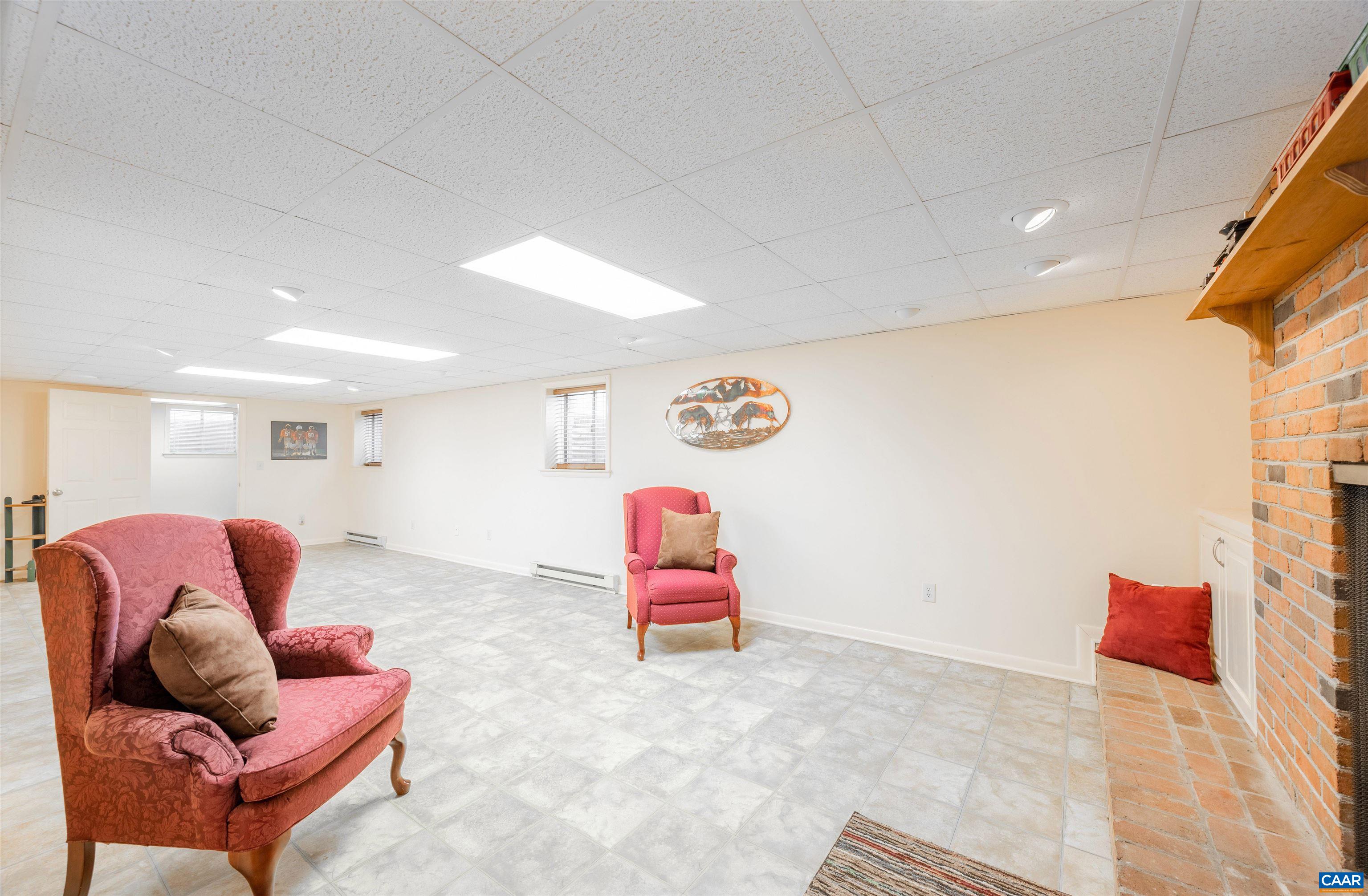 806 Kent Road Waynesboro, VA 22980 - Photo 32 of 57 Gallery Image 32