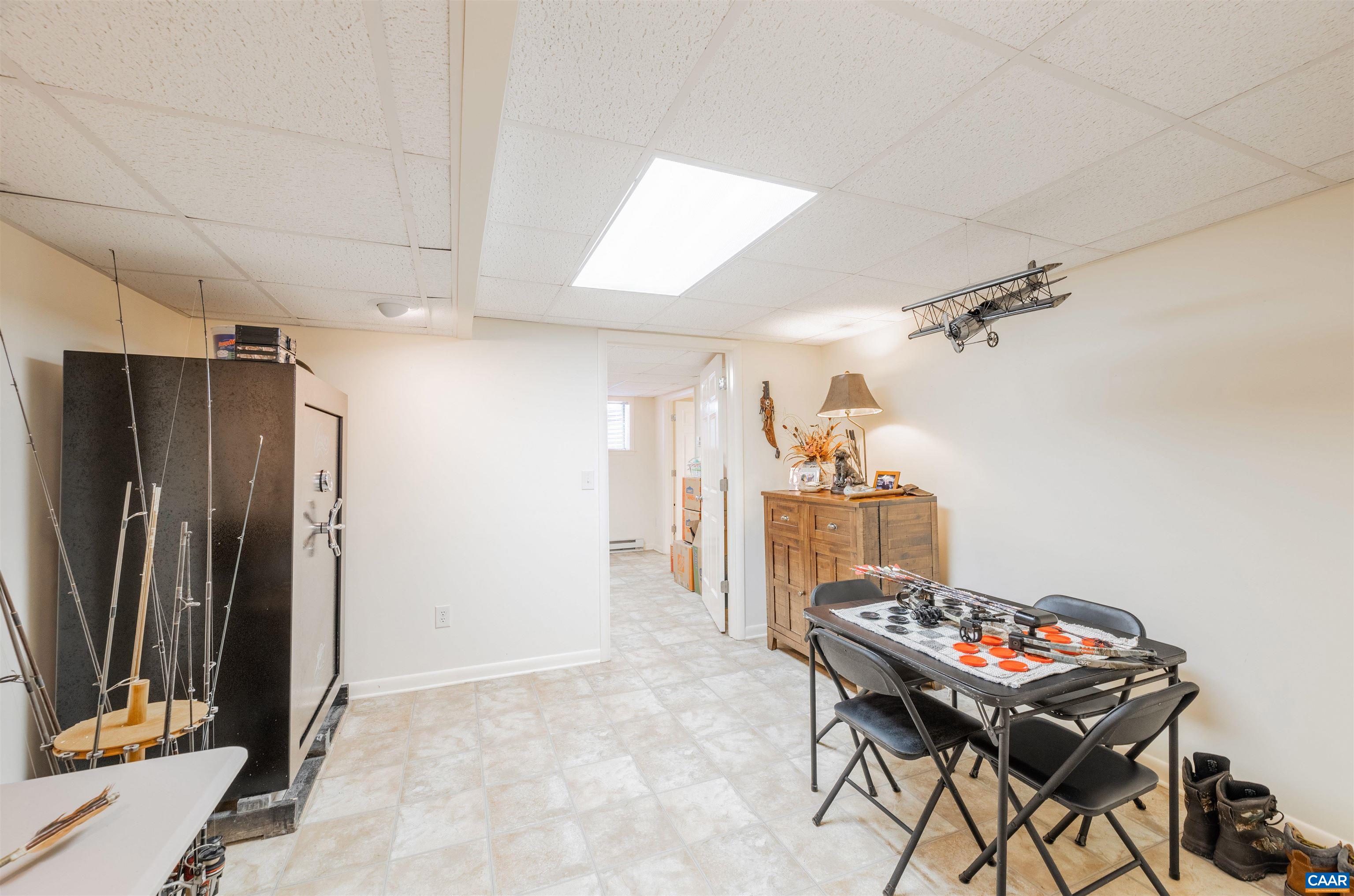 806 Kent Road Waynesboro, VA 22980 - Photo 40 of 57 Gallery Image 40