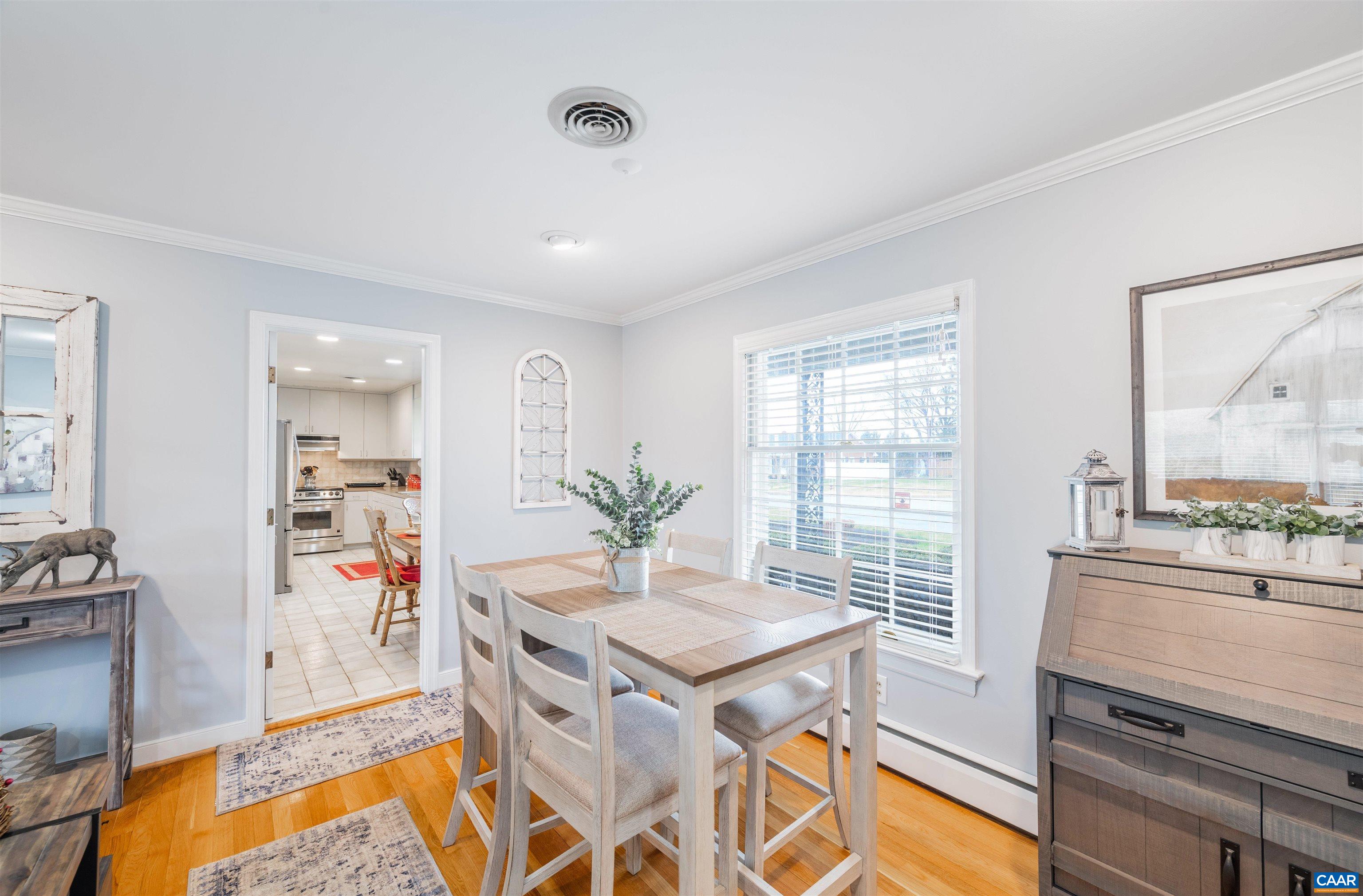 806 Kent Road Waynesboro, VA 22980 - Photo 8 of 57 Gallery Image 8