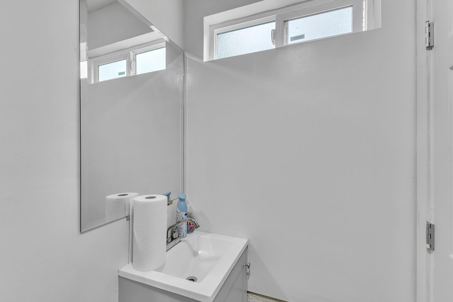 54585 North Circle Drive Idyllwild, CA 92549 - Photo 28 of 58 a bathroom with a sink and mirror