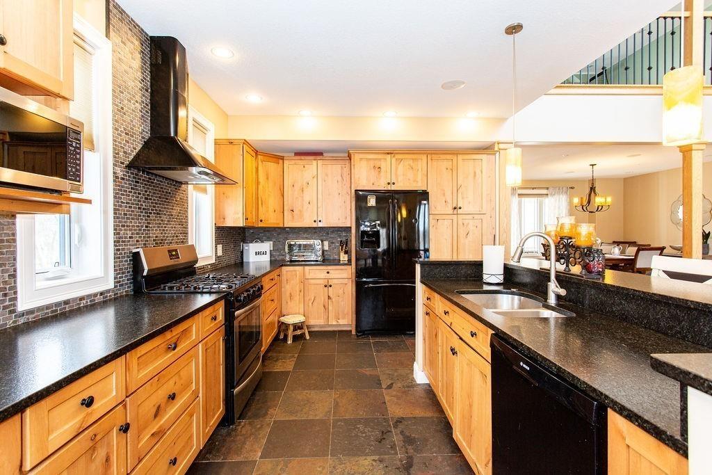 168 Dunn Road Longmeadow, MA 01106 - Photo 11 of 42 Gallery Image 11