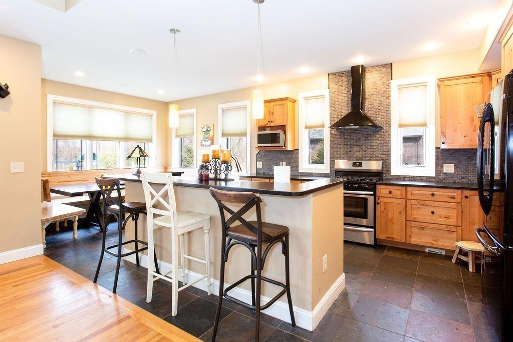 168 Dunn Road Longmeadow, MA 01106 - Photo 8 of 42 Gallery Image 8